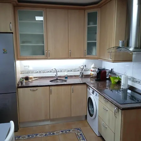 Vivienda Adosada , Con Merendero En Carcedo *